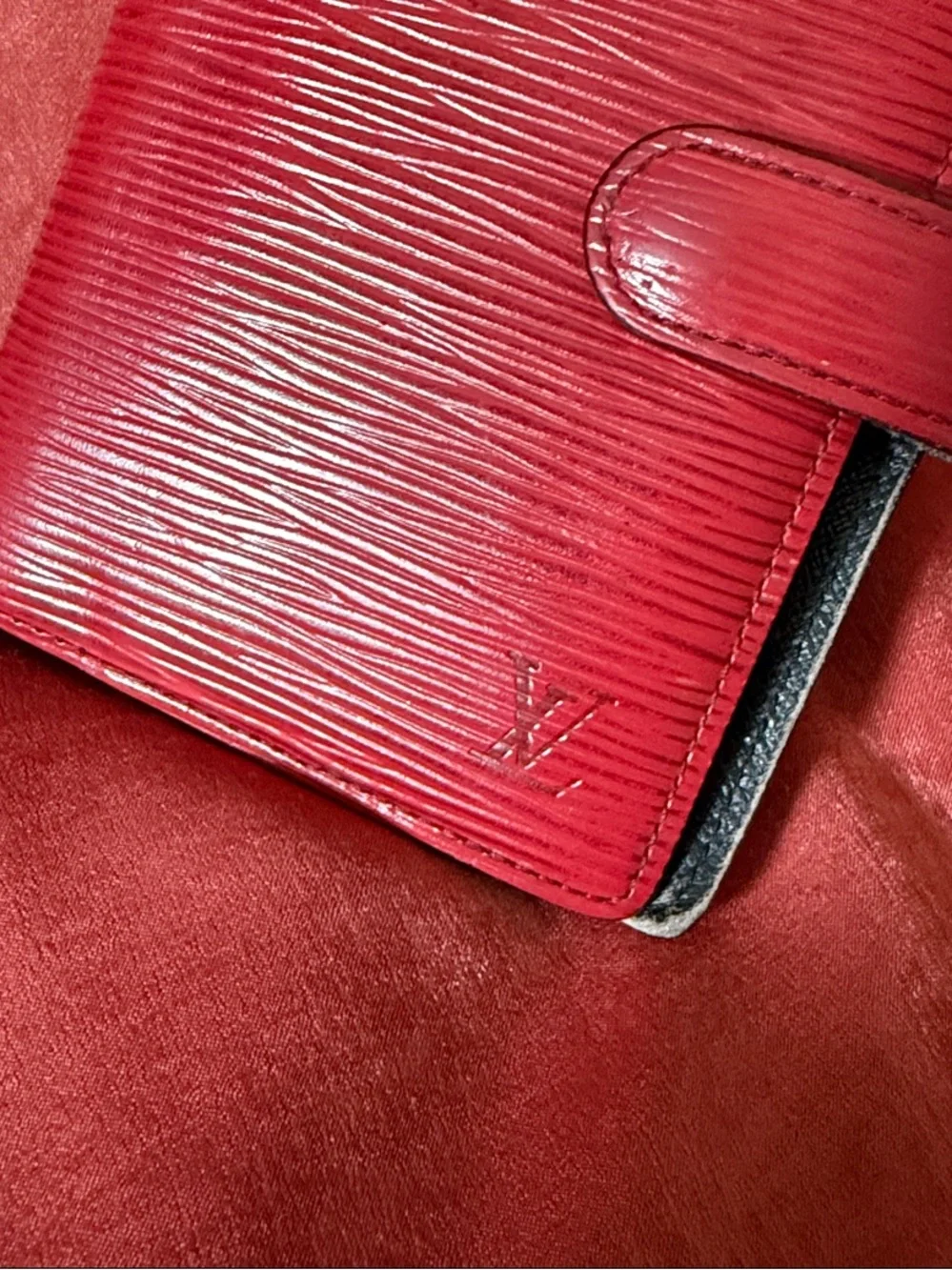 Louis Vuitton Red Epi Leather Agenda Cover with Snap